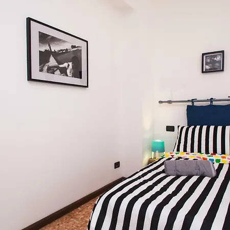 Casa Liberta - Downtown Modern With Airconditioning شقة *