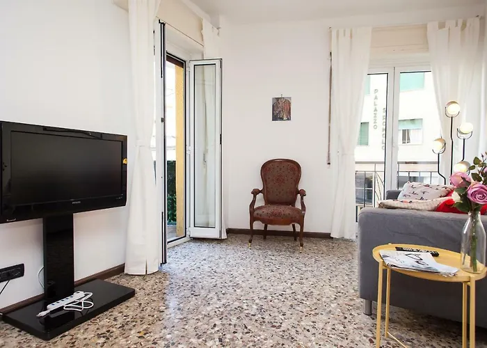 Casa Libertà - Downtown Modern With Airconditioning Sanremo