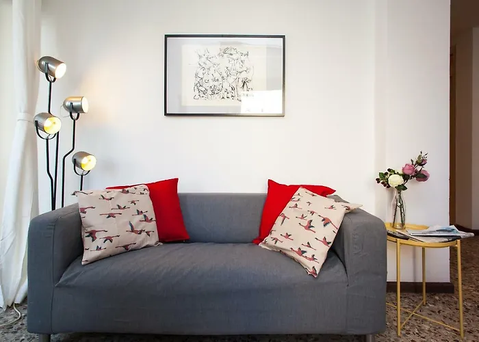 Casa Libertà - Downtown Modern With Airconditioning Apartamento