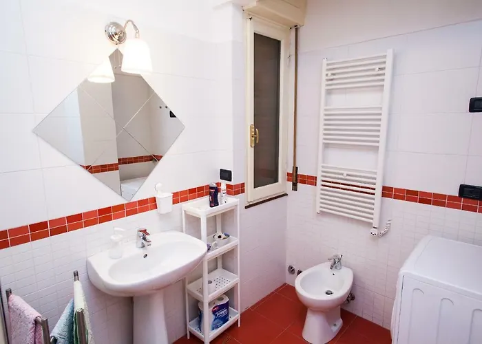 Casa Libertà - Downtown Modern With Airconditioning *